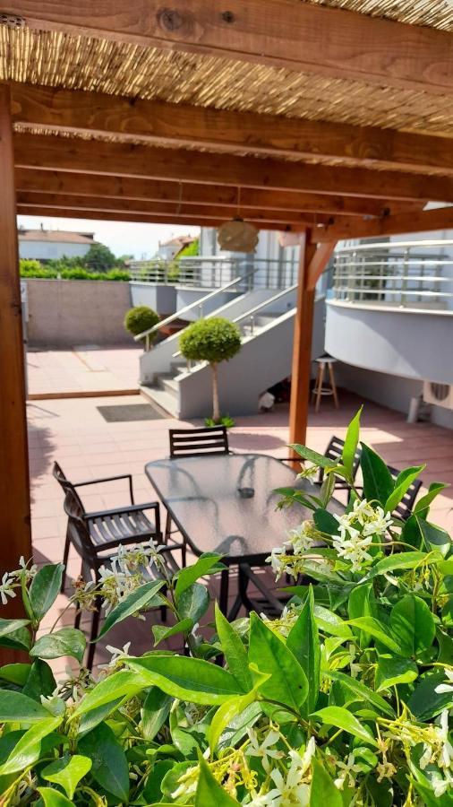 Petite Sirene Studios Paralía Eksteriør bilde